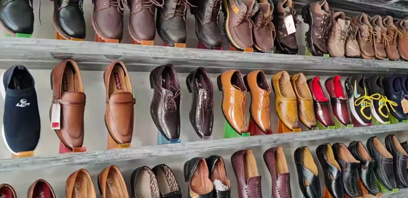 nome fantasia marca calcado acessorio sapato tamanco salto alto outlet store tenis shopping mercado