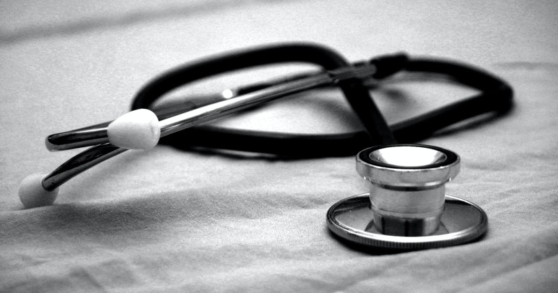 nome fantasia marca clinica empresa exame laboratorio produto medicamento estetoscopio cardiologia cardio ecg
