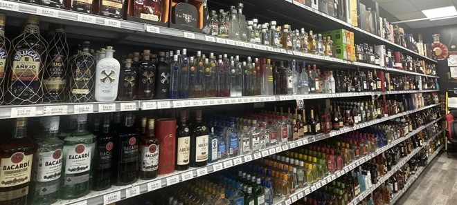 nome fantasia marca distribuidora bebidas adega