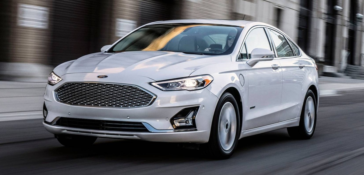 processo criar nome carro ford fusionn naming