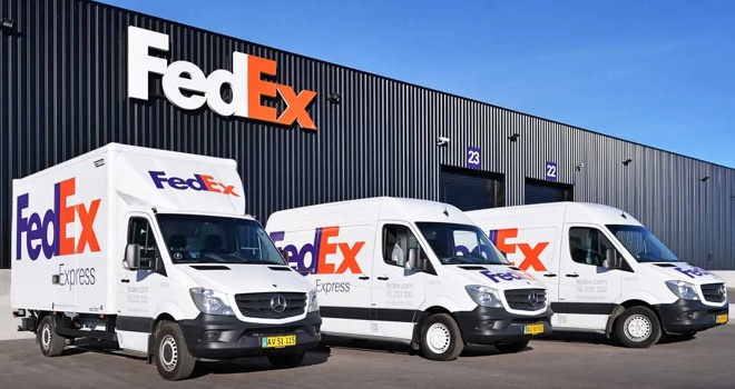 logomarca fedex predio caminhao